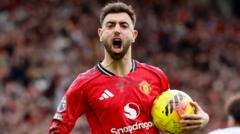 Bruno Fernandes Named Football Writers' Men's Player of the Year