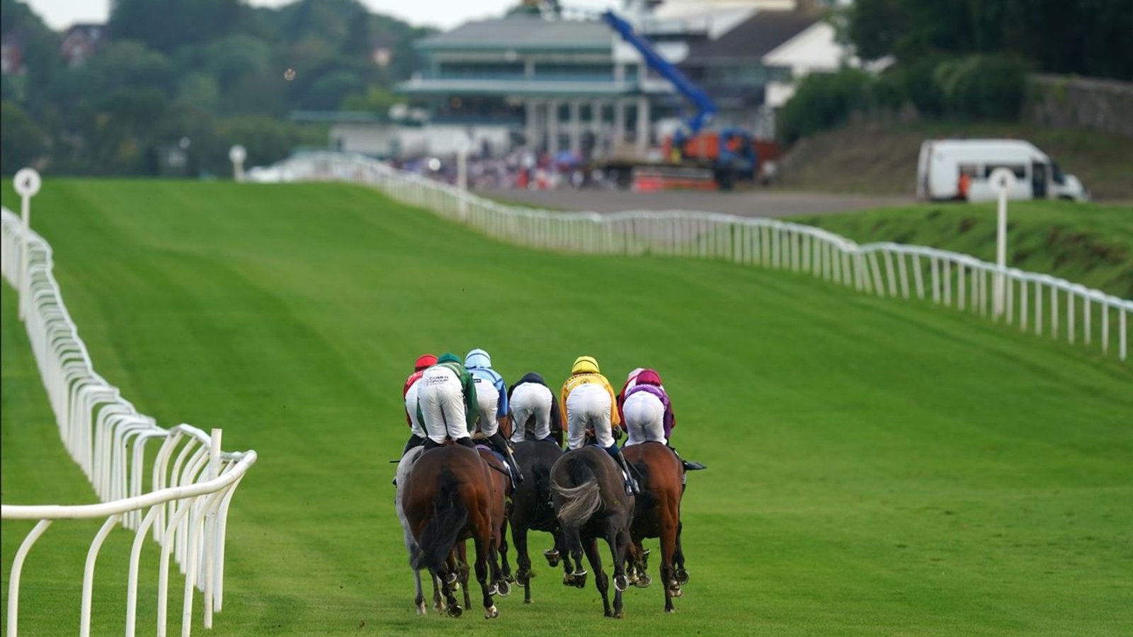 Exciting Racing Action Awaits at Chepstow and Beyond