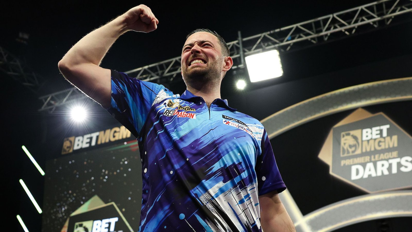 Luke Humphries Claims First Premier League Night Victory