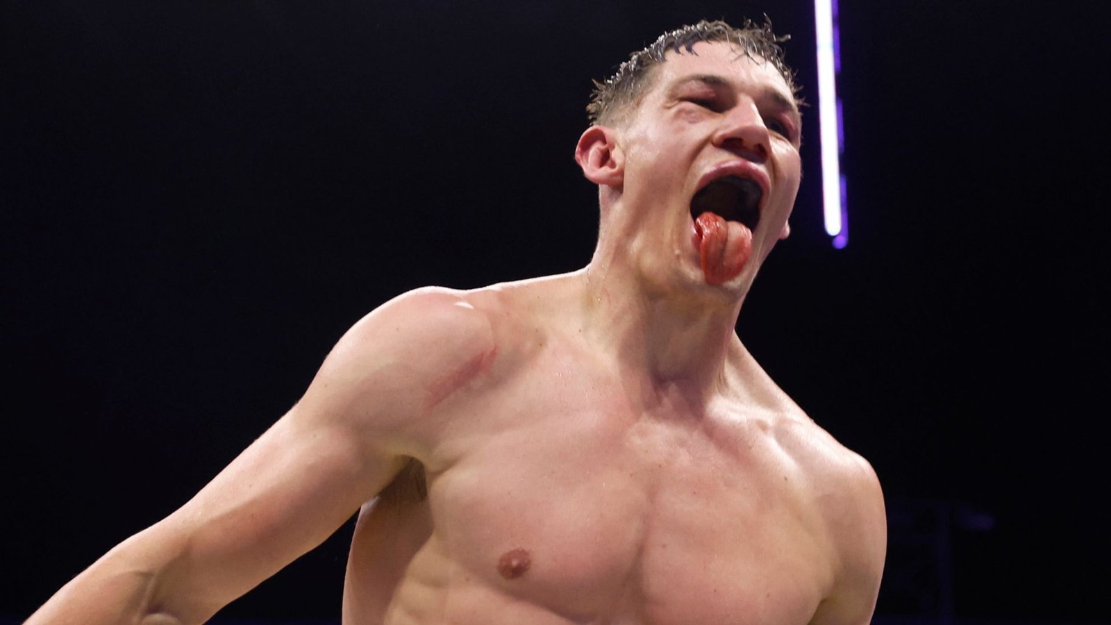 Rozicki Challenges Billam-Smith's Focus on Opetaia Fight