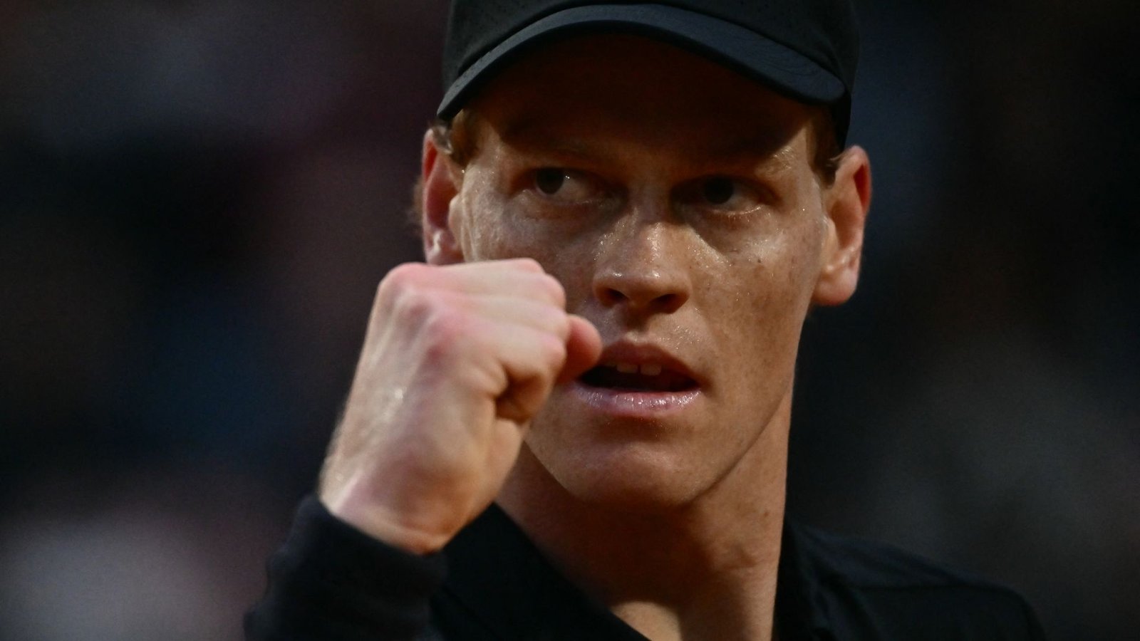 Sinner Advances Toward Italian Open Final Amid Rain Delay