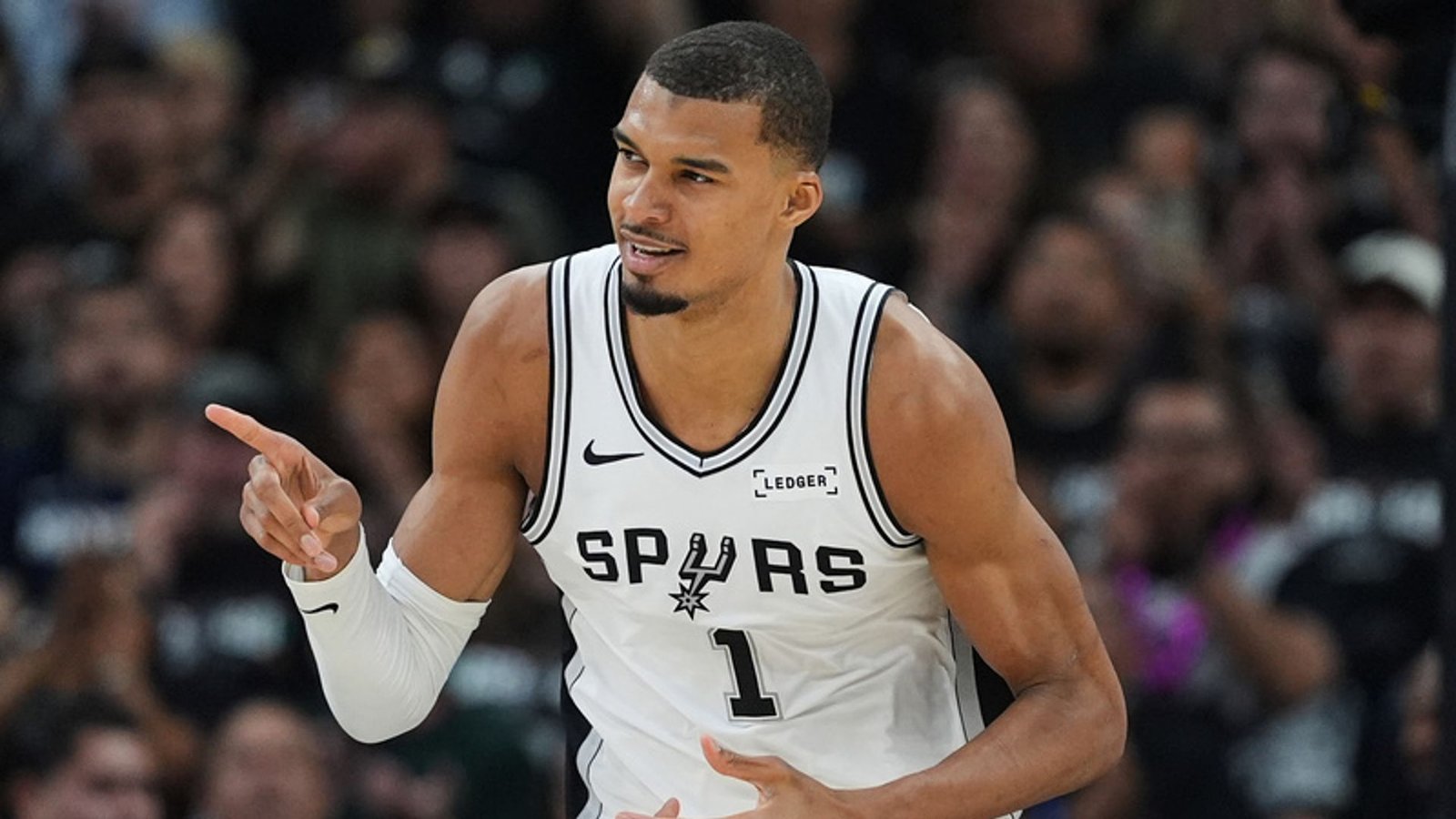 Spurs Dominate Timberwolves to Even Series in Playoffs