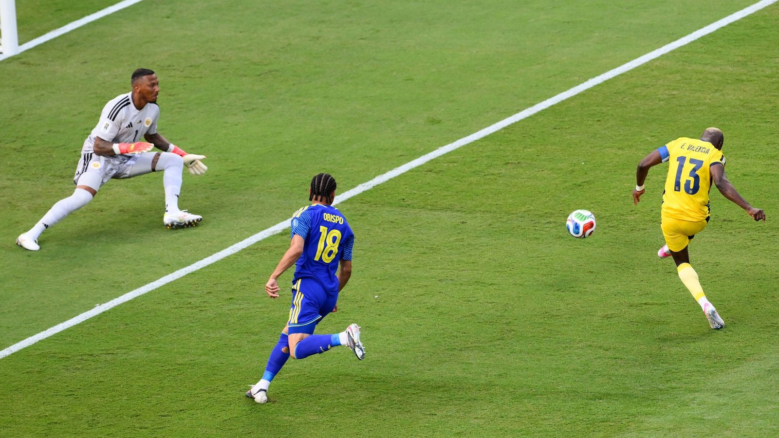 Curacao and Ecuador Battle for Supremacy in Live Match