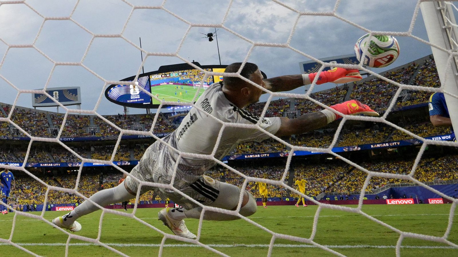 Curacao's Historic Draw: Eloy Room's Heroics Shine in Ecuador Clash