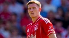 Manchester City Sees Initial Bid for Elliot Anderson Rejected