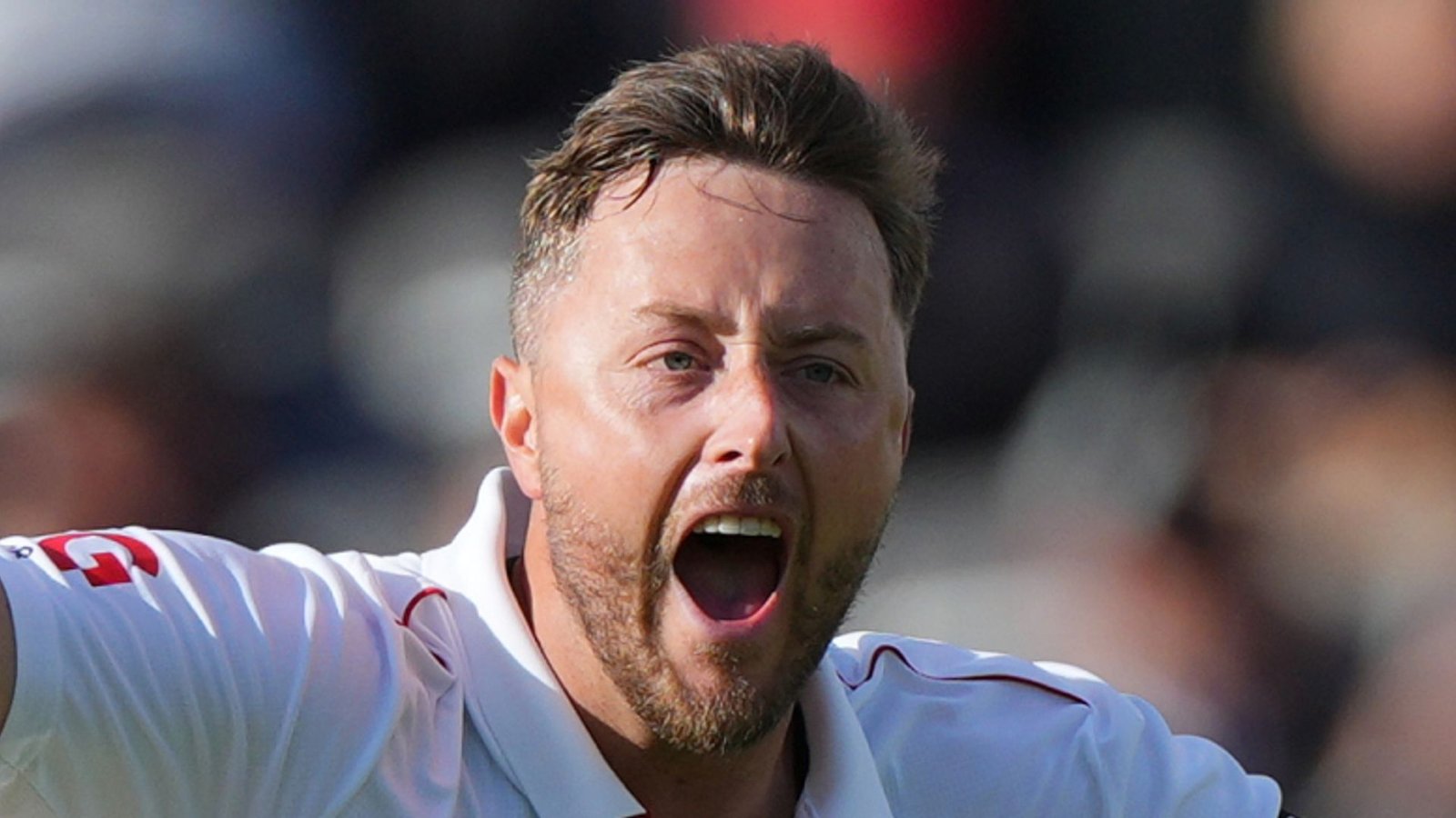 Ollie Robinson Thrills Fans with Test Comeback After Two Years
